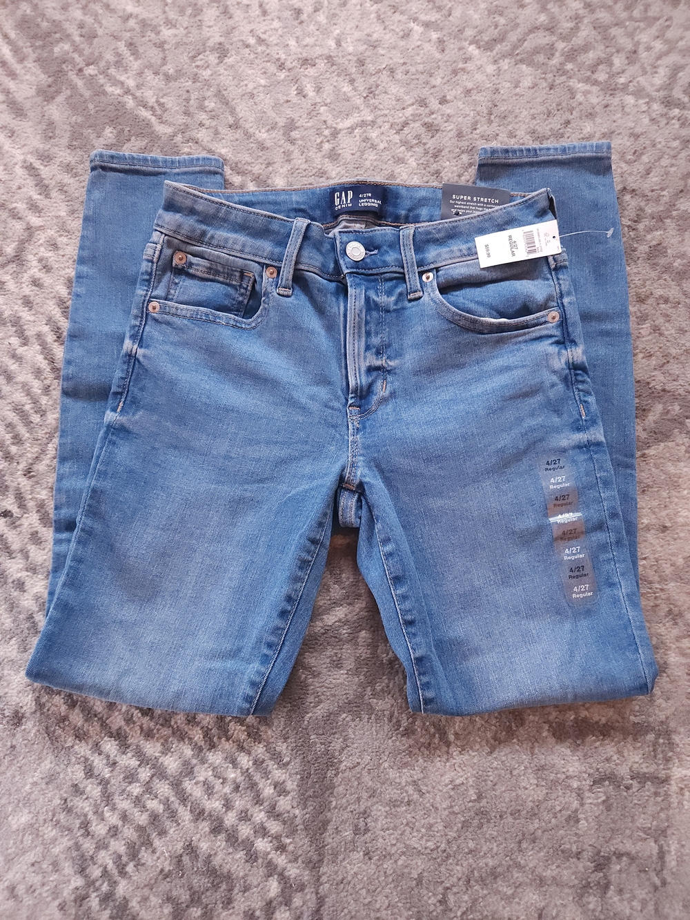 Gap Factory Mid Rise Universal Skinny Jeans - Mid Rise - Size 4 / 27 Regular